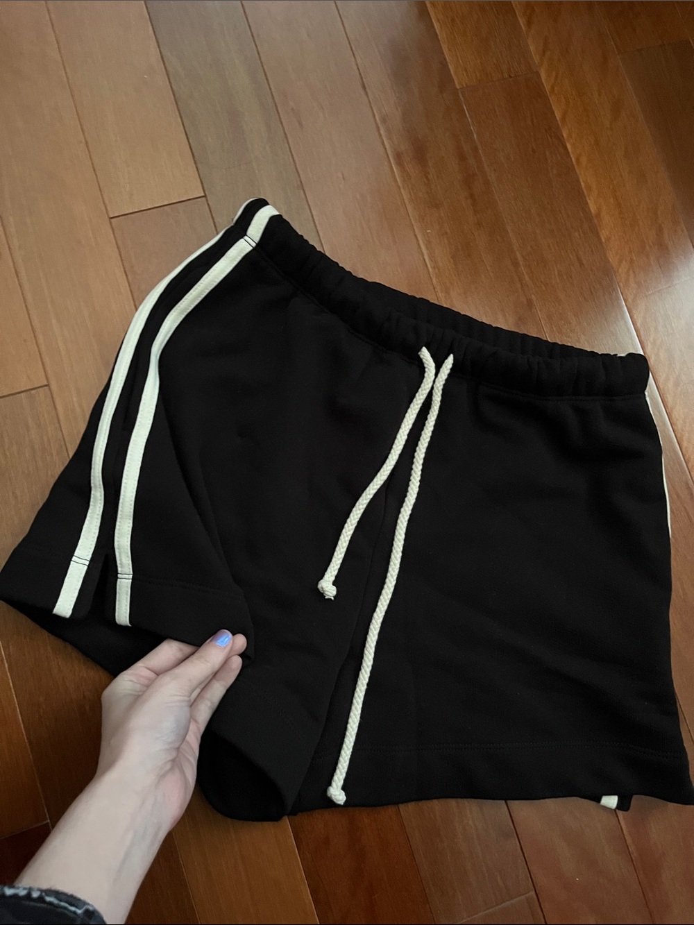 Donni Eco Terry Short Black NWOT Small - Picture 5 of 5